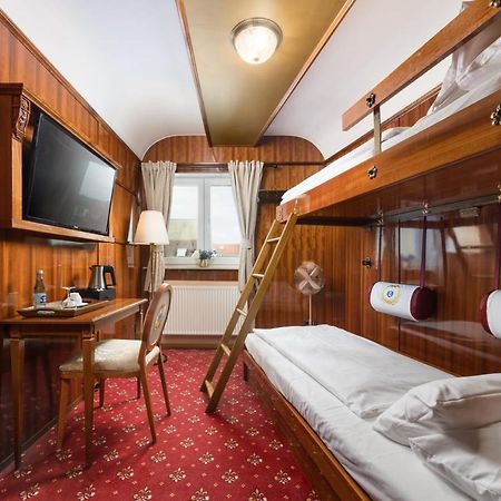 Hotel Du Train Мюнхен Екстериор снимка