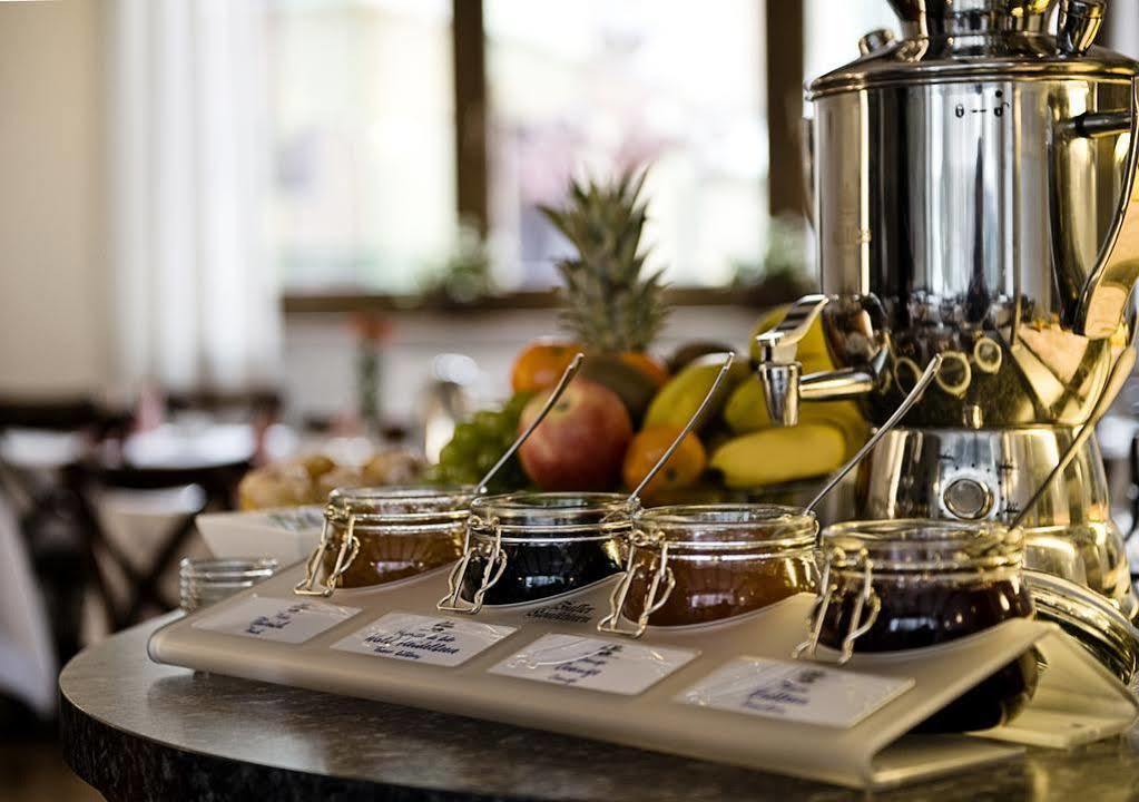 Hotel Du Train Мюнхен Екстериор снимка