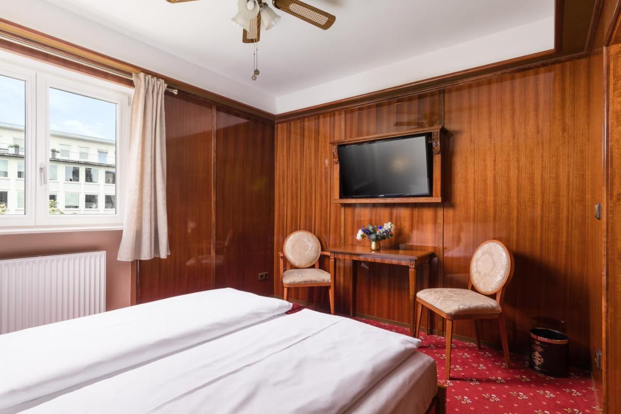 Hotel Du Train Мюнхен Екстериор снимка