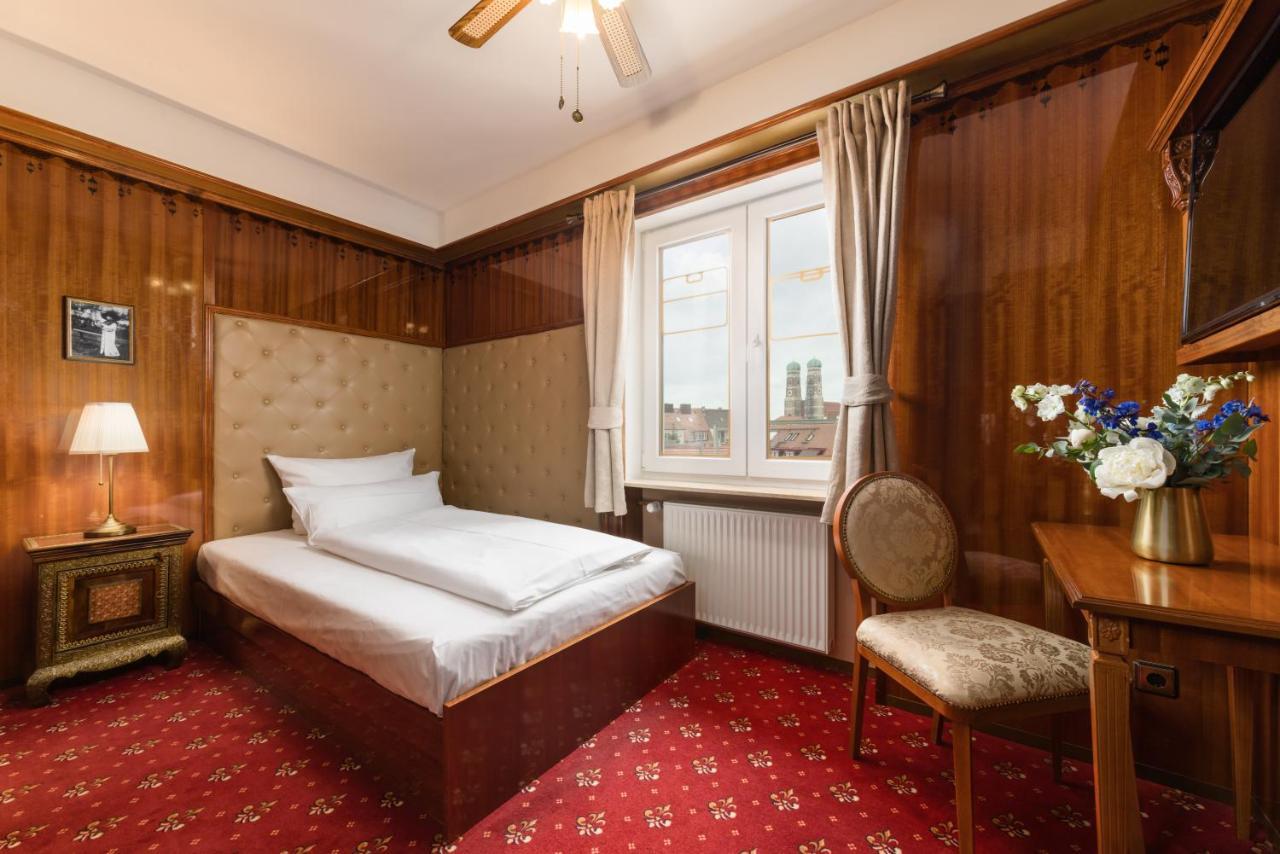 Hotel Du Train Мюнхен Екстериор снимка