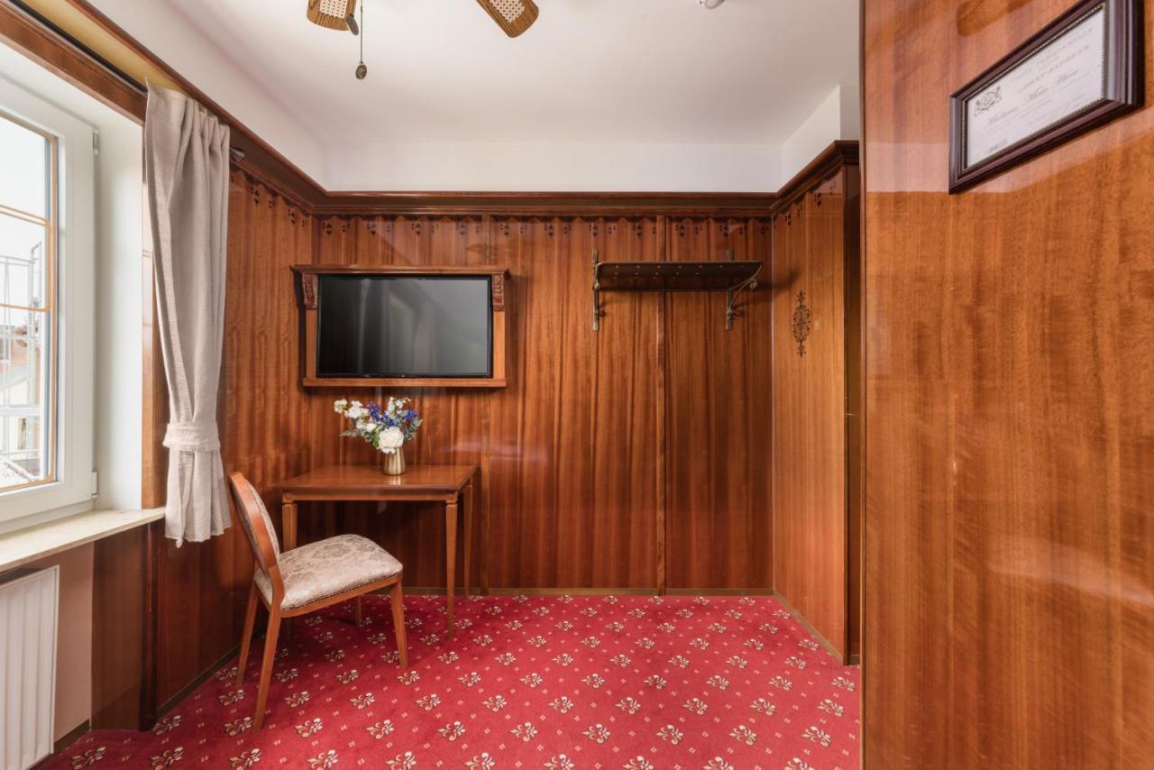Hotel Du Train Мюнхен Екстериор снимка